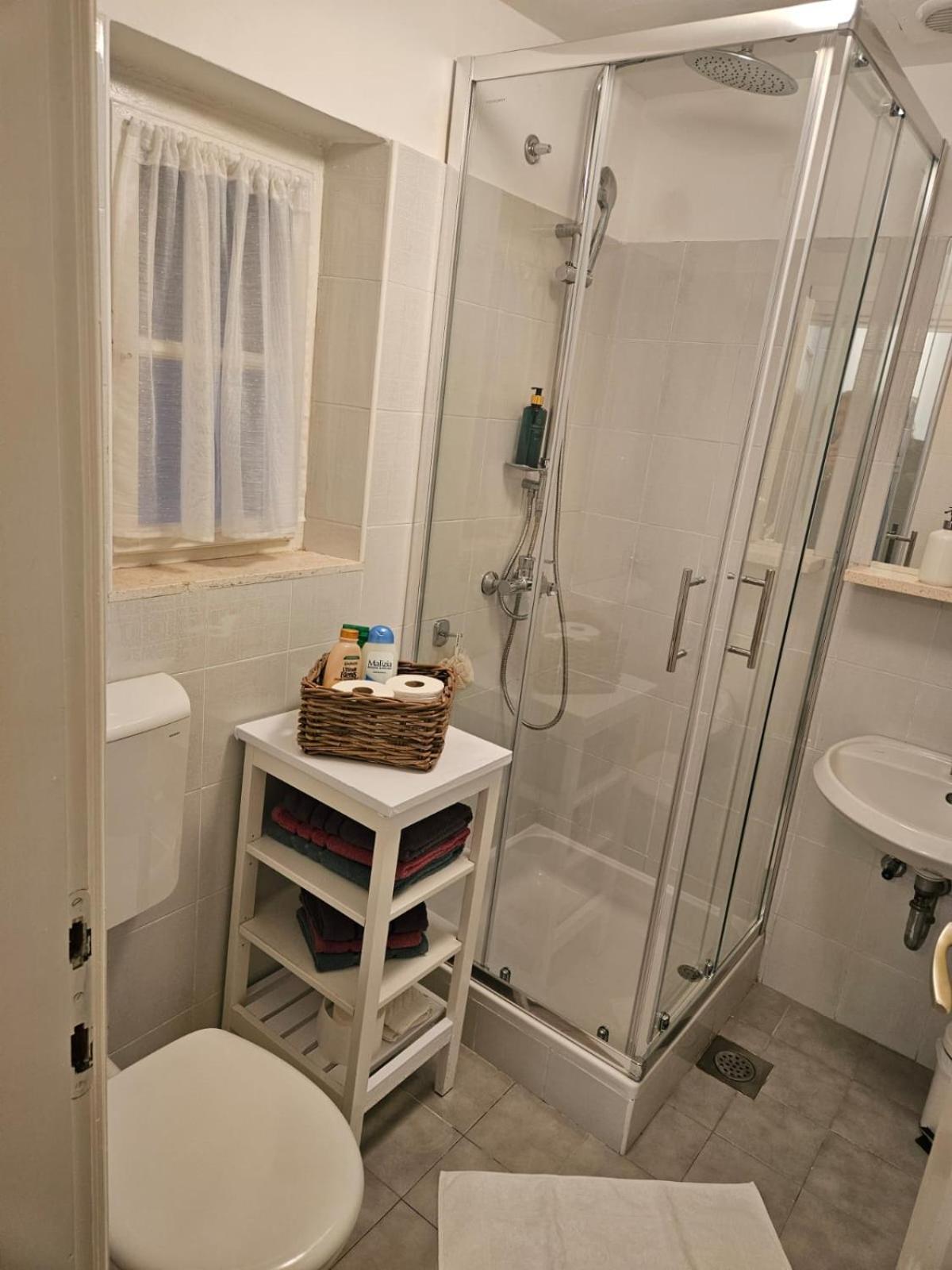 Apartment Marija Close To Old Town Дубровник Номер фото